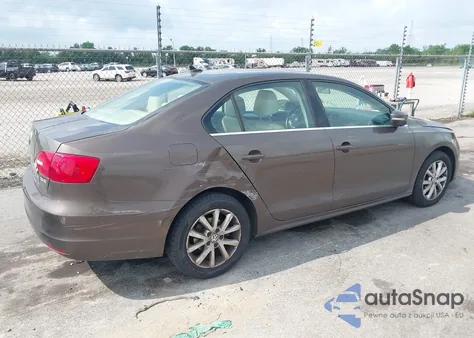 2013 Volkswagen Jetta 2.5L Se z USA, uszkodzony, nr VIN 3VWDX7AJ8DM437709